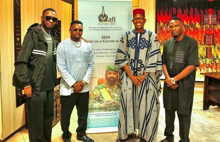 Culture : Iba One, Azaya et Gaspi chez le ministre Mamou Daffé